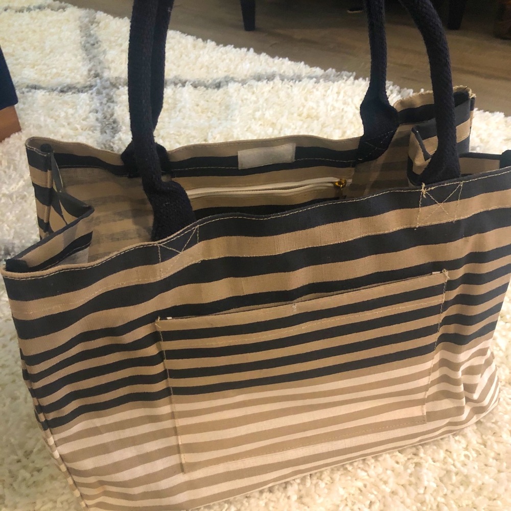 Mud pie brand canvas tote, Black and Tan